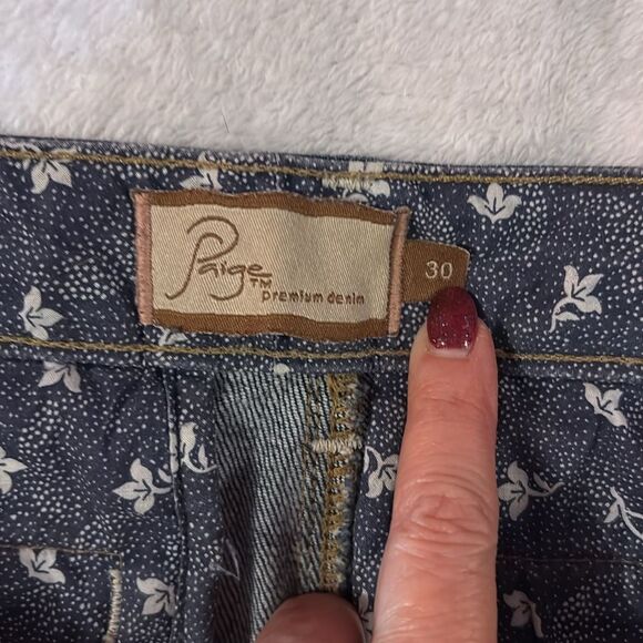 Paige Coldwater Canyon Flare jeans. Sz 30. - Picture 6 of 10